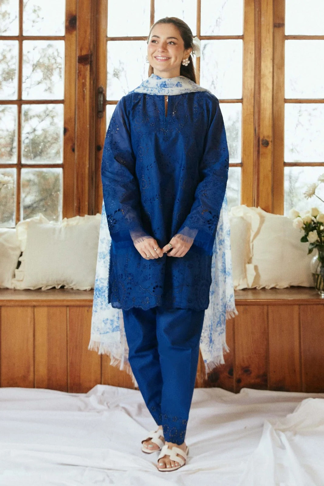COCO BY ZARA SHAHJAHAN + IZNIK 3PC (PREMIUM DHANAK) NAVY WITH PRINTED SHAWL