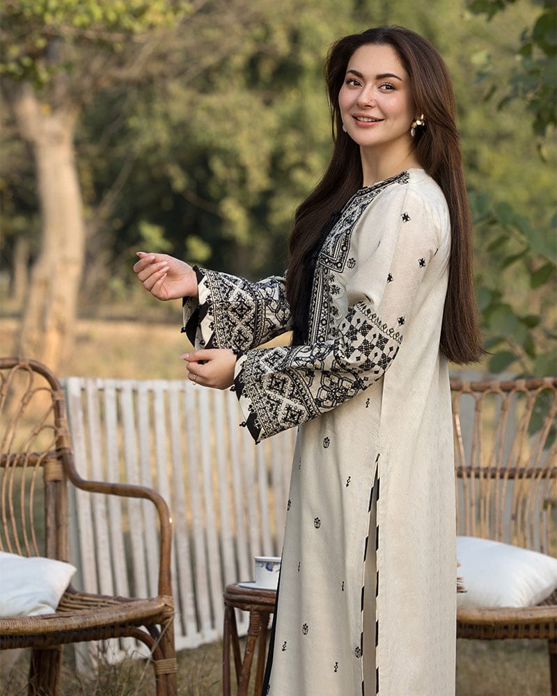 ZARA SHAHJAHAN 3PC (PREMIUM DHANAK) CREAM WITH PRINTED SHAWL