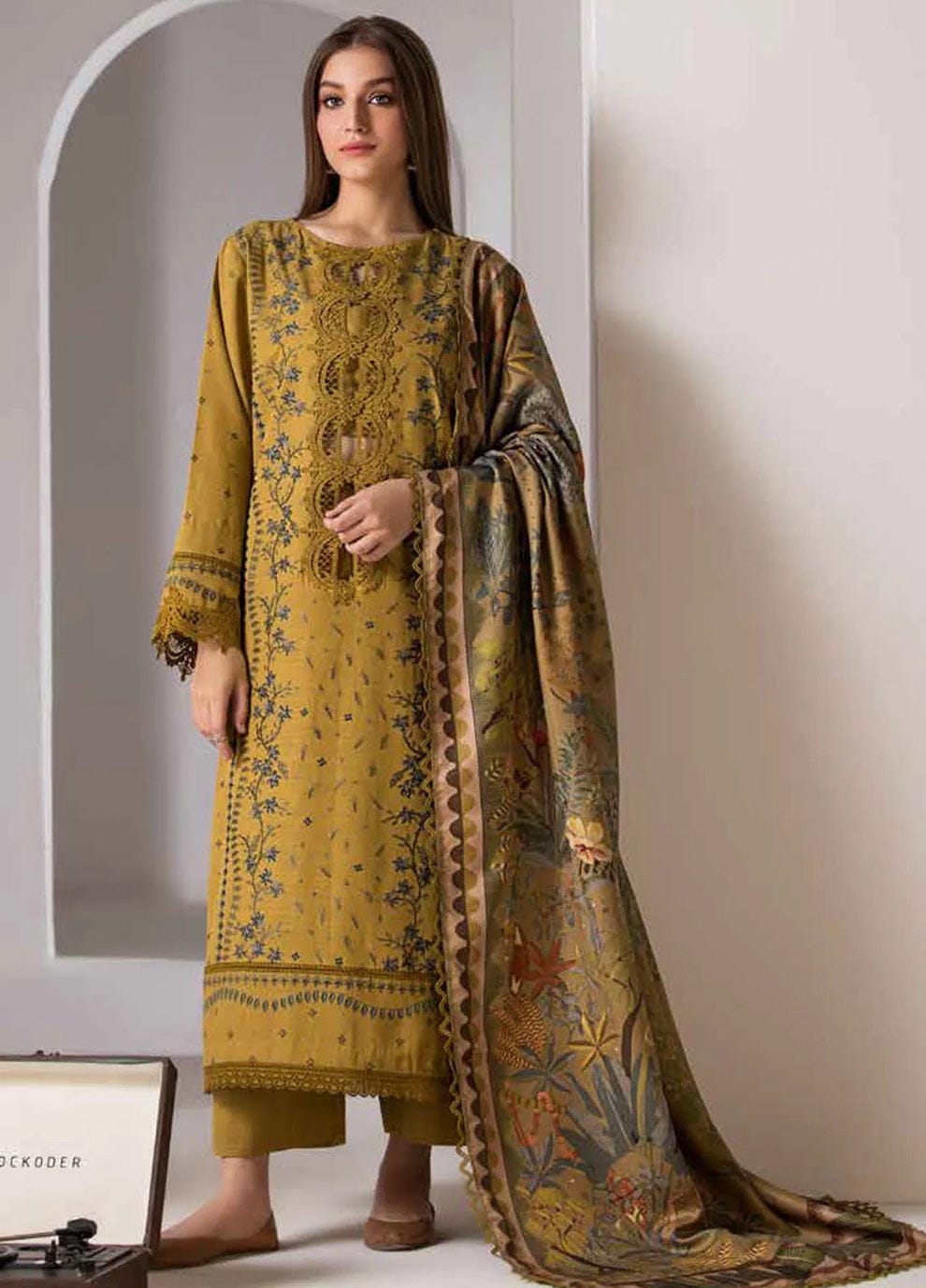 ZARA SHAHJAHAN 3PC (PREMIUM DHANAK) YELLOW WITH PRINTED SHAWL